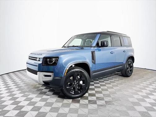 2025 Land Rover Defender P300