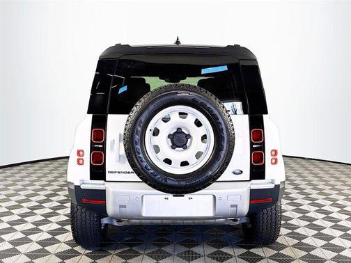 2023 Land Rover Defender 110 S