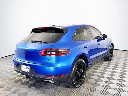 2018 Porsche Macan Base
