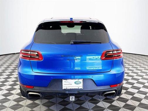 2018 Porsche Macan Base