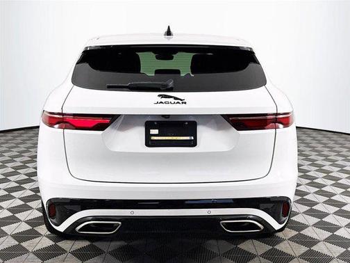 2024 Jaguar F-PACE P400 R-Dynamic S
