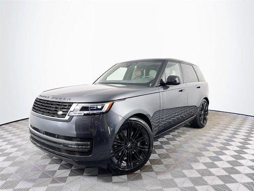 2025 Land Rover Range Rover P530 SE