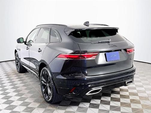 2026 Jaguar F-PACE P400 R-Dynamic S