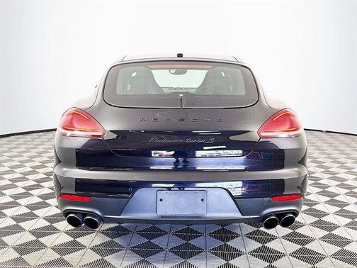 2015 Porsche Panamera Turbo S