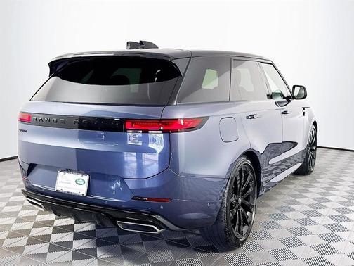 2025 Land Rover Range Rover Sport P400 Dynamic SE