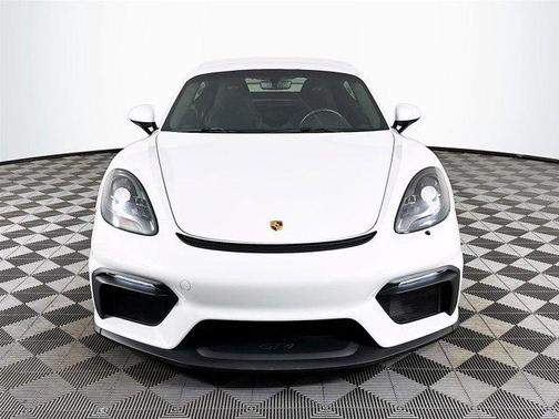 2020 Porsche 718 Cayman GT4