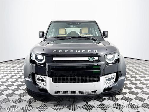 2025 Land Rover Defender P300