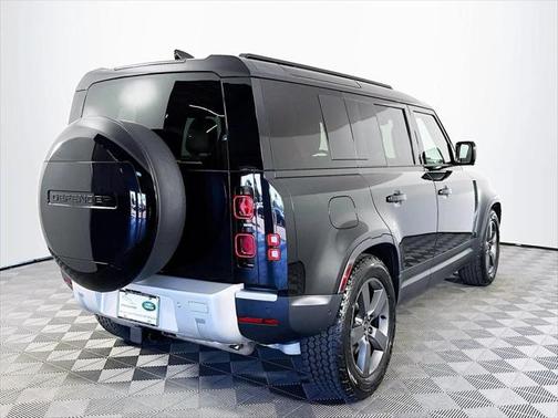 2025 Land Rover Defender P300