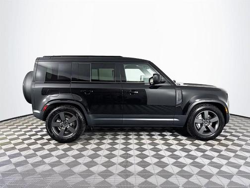 2025 Land Rover Defender P300
