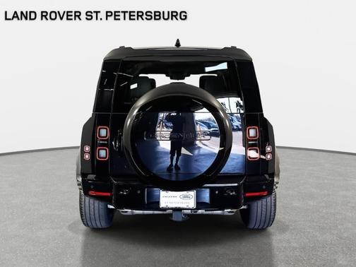 2026 Land Rover Defender P400 X-Dynamic SE