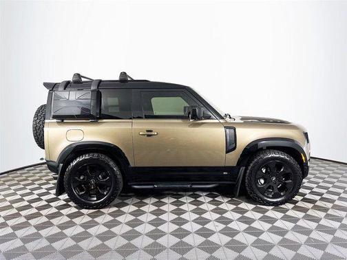 2023 Land Rover Defender 90 X-Dynamic SE