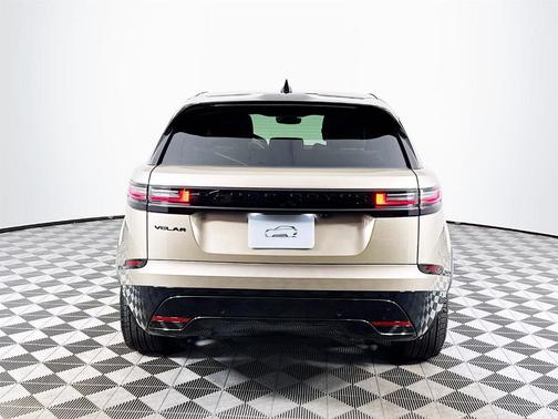 2026 Land Rover Range Rover Velar P250 Dynamic SE