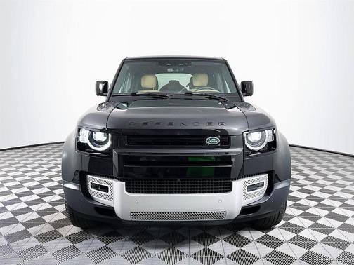 2025 Land Rover Defender P300