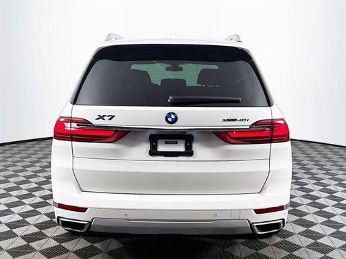 2021 BMW X7 xDrive40i