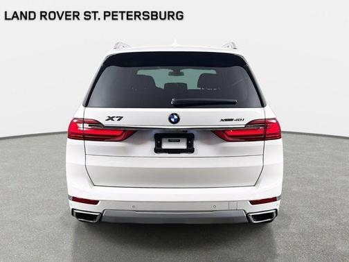2021 BMW X7 xDrive40i