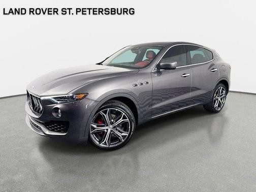 Grigio 2023 Maserati Levante GT
