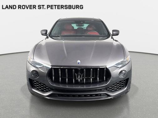 Grigio 2023 Maserati Levante GT