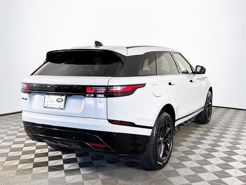2026 Land Rover Range Rover Velar P250 Dynamic SE