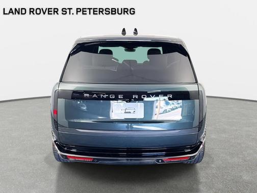 2026 Land Rover Range Rover P400 SE