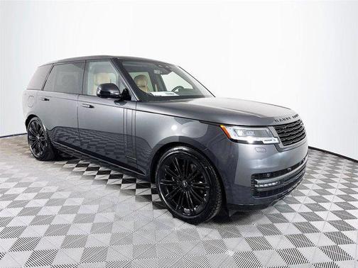 2025 Land Rover Range Rover P530 SE 7 Seat