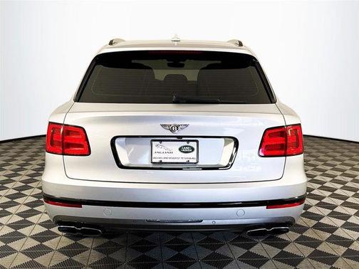 2020 Bentley Bentayga V8