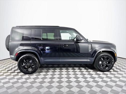 2025 Land Rover Defender P300