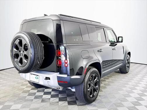 2025 Land Rover Defender P300