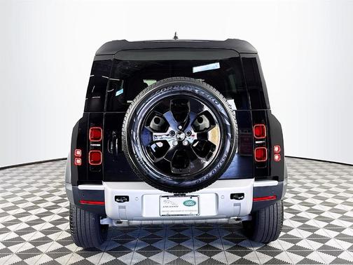 2025 Land Rover Defender P300