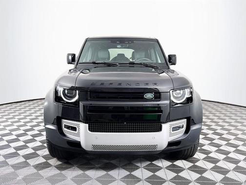 2025 Land Rover Defender P300