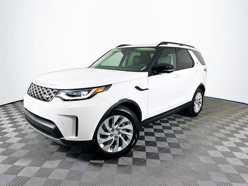 2024 Land Rover Discovery P300 S