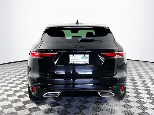 2025 Jaguar F-PACE P400 R-Dynamic S