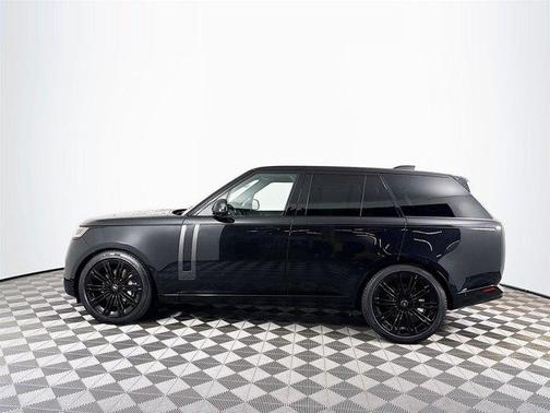2023 Land Rover Range Rover P400 SE