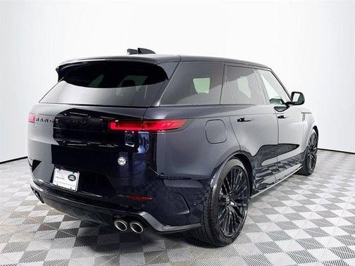 2025 Land Rover Range Rover Sport P635 SV Edition Two