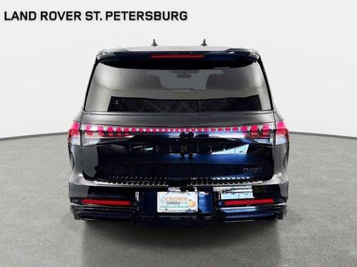 Black Obsidian 2025 INFINITI QX80 Luxe