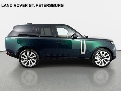 2026 Land Rover Range Rover P530 SE