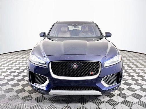2019 Jaguar F-PACE S