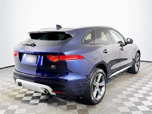 2019 Jaguar F-PACE S