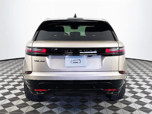 2026 Land Rover Range Rover Velar P400 Dynamic SE