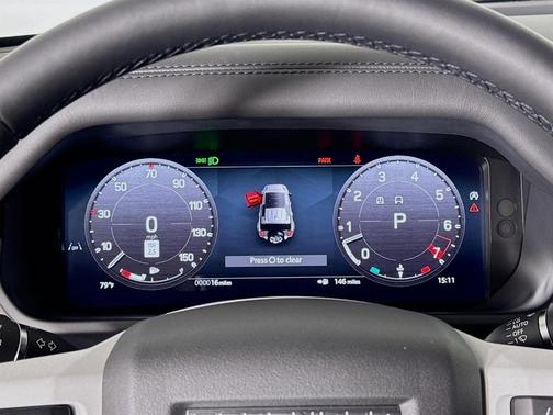 2025 Land Rover Defender P400 X-Dynamic SE