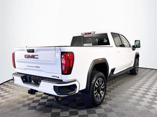 2022 GMC Sierra 2500 AT4