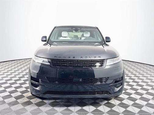 2025 Land Rover Range Rover Sport P360 SE