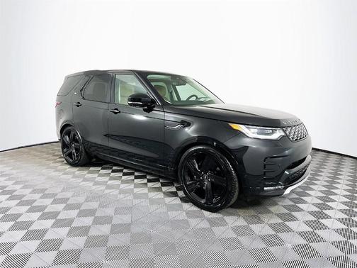 2025 Land Rover Discovery P360 Metropolitan Edition