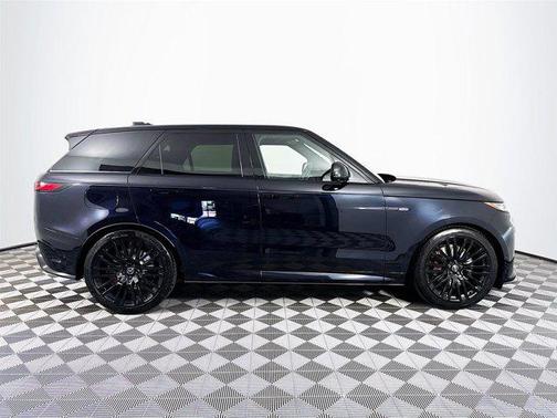 2025 Land Rover Range Rover Sport P635 SV Edition Two