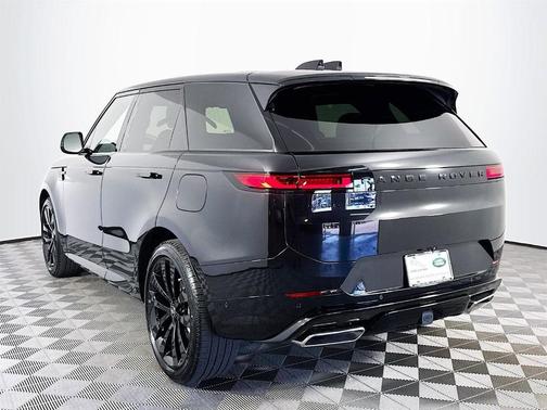 2025 Land Rover Range Rover Sport P460 Dynamic SE