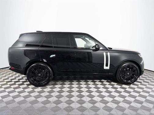 2025 Land Rover Range Rover P530 Autobiography