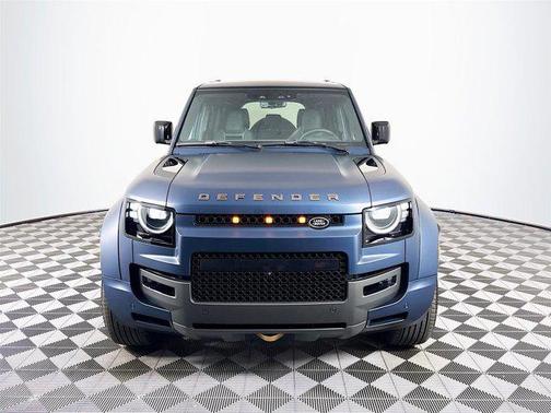 2026 Land Rover Defender 