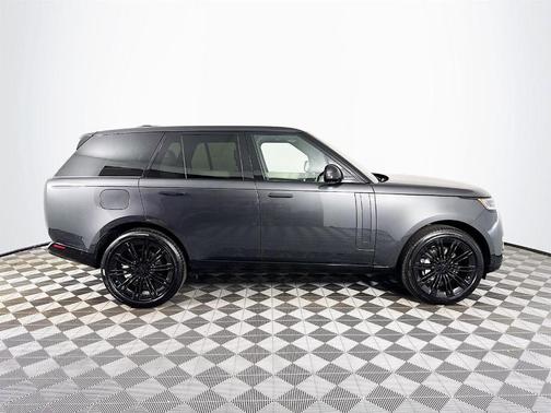 2026 Land Rover Range Rover P400 SE