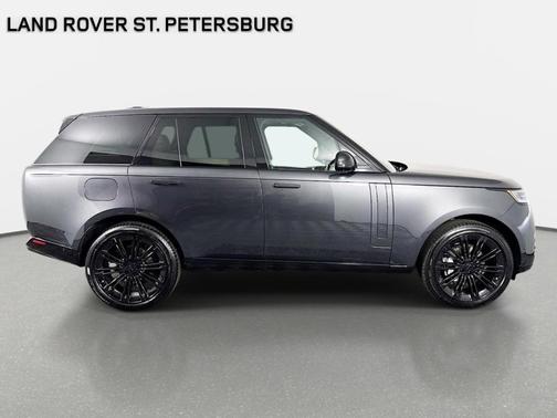 Carpathian Grey 2026 Land Rover Range Rover P400 SE