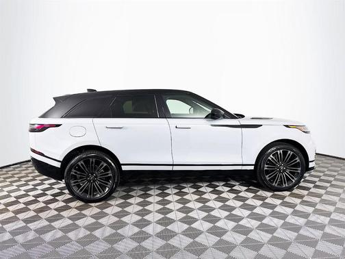 2026 Land Rover Range Rover Velar P400 Dynamic SE
