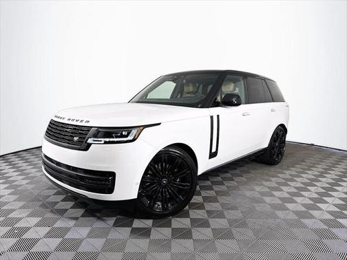 2025 Land Rover Range Rover P530 SE